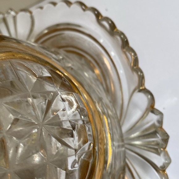 Vintage heavy cut glass covered fish. Gold gold trim - Picture 10 of 12